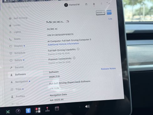 Used 2023 Tesla Model 3 Standard Range RWD image 3