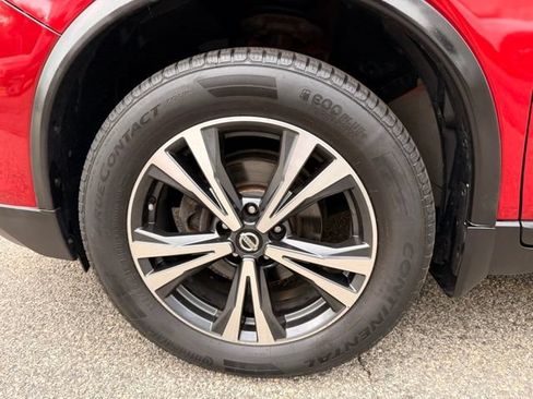 Used 2017 Nissan Rogue SL w/ SL Premium Package AWD/4WD image 38
