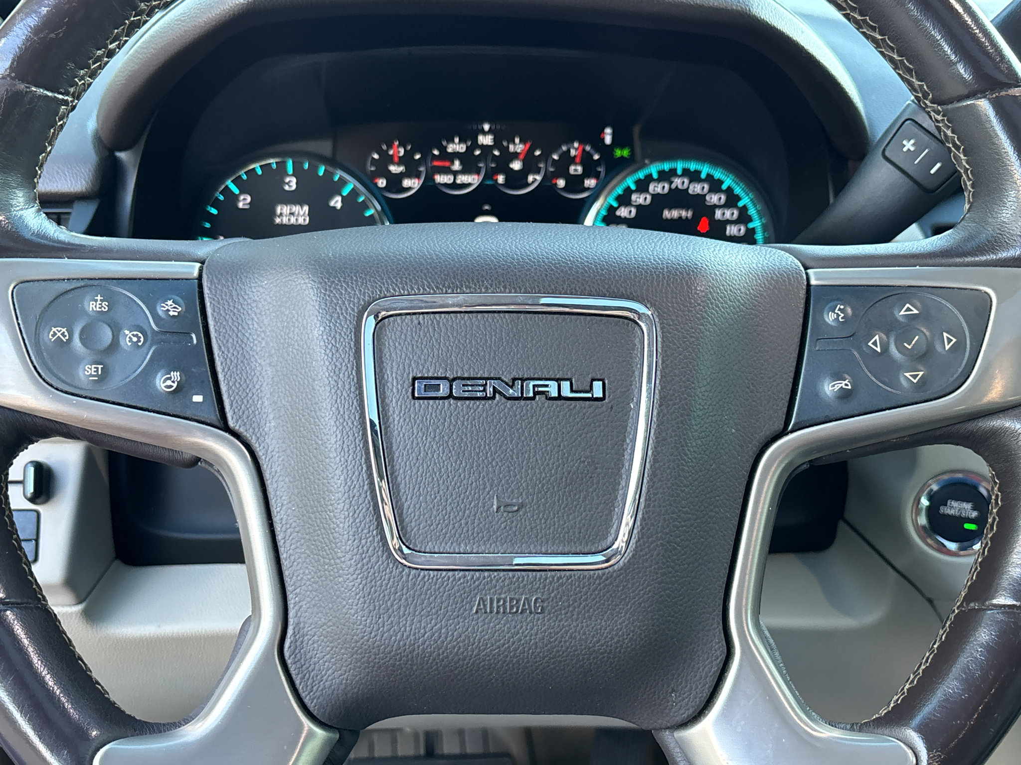 Used 2018 GMC Yukon Denali w/ Denali Ultimate Package RWD image 18