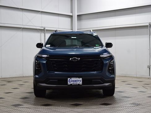 New 2026 Chevrolet Equinox LT w/ Convenience Package II image 2