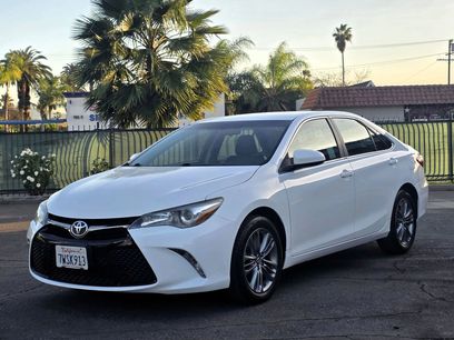 Used 2017 Toyota Camry SE