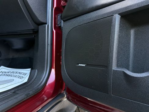 Used 2017 Chevrolet Traverse LT image 20