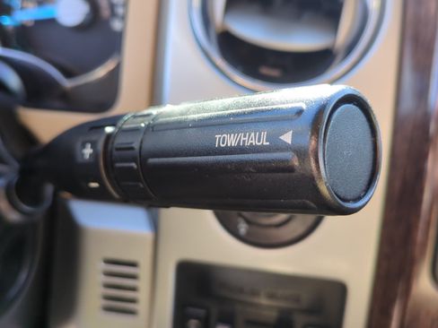 Used 2014 Ford F150 Lariat w/ Equipment Group 501A Mid image 23