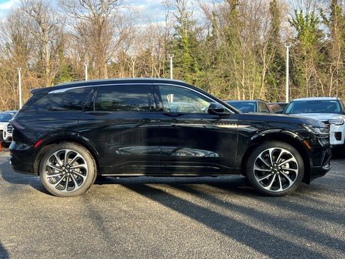 New 2026 Lincoln Nautilus Black Label image 3