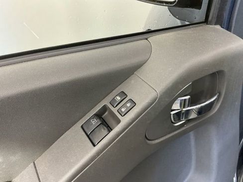 Used 2019 Nissan Frontier SV AWD/4WD image 8