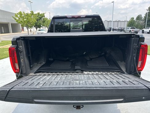 Used 2023 GMC Sierra 1500 AT4 w/ AT4 Premium Package AWD/4WD image 32