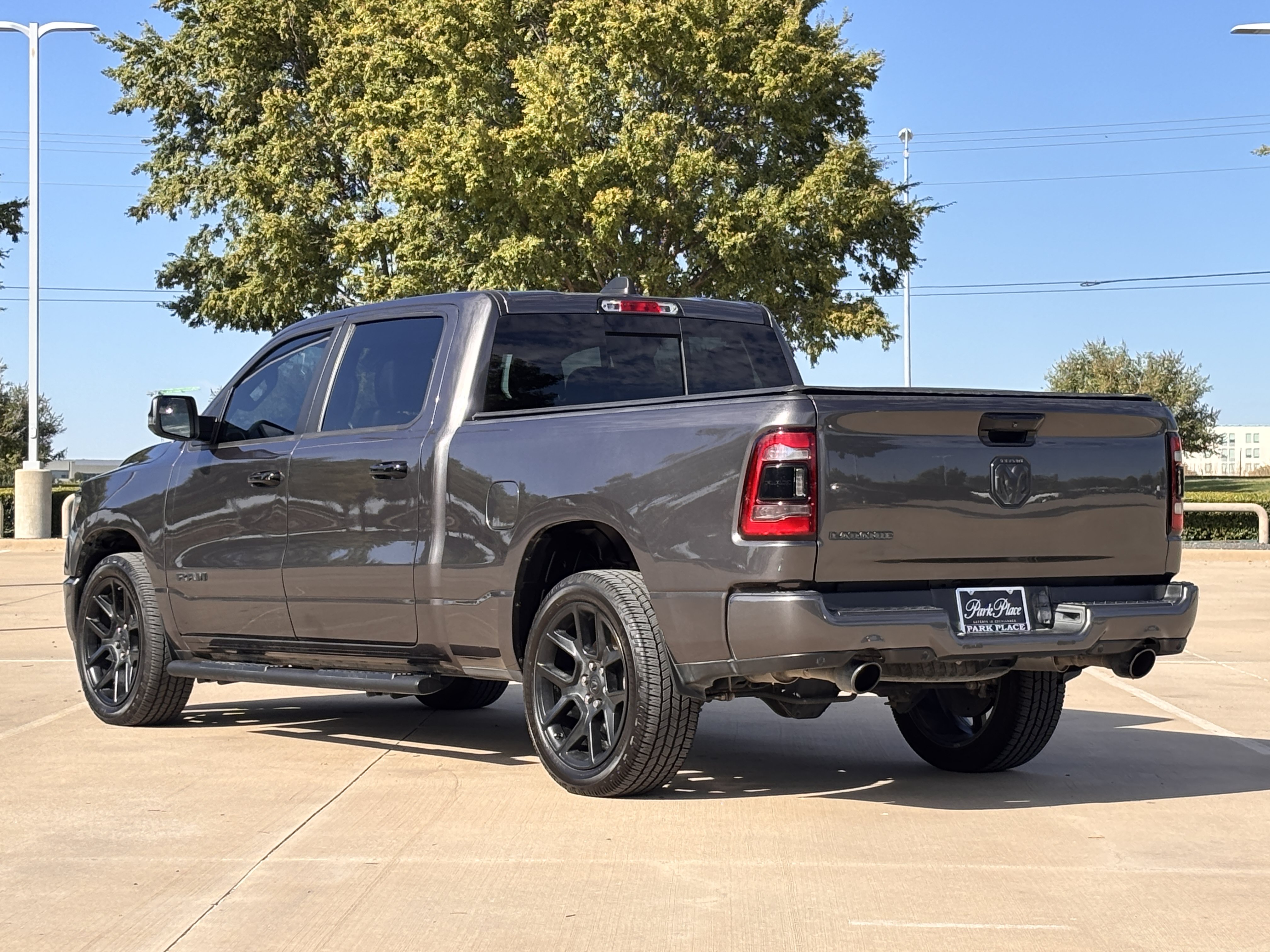 Used 2023 RAM 1500 Laramie RWD image 7