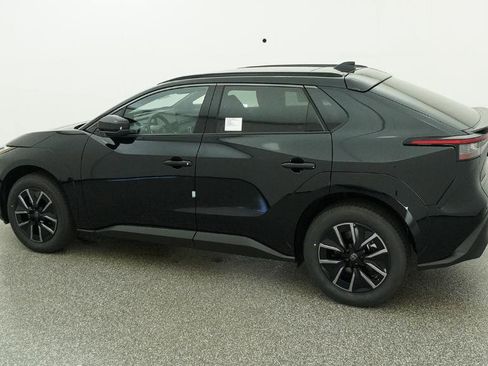 New 2026 Toyota bZ FWD image 4