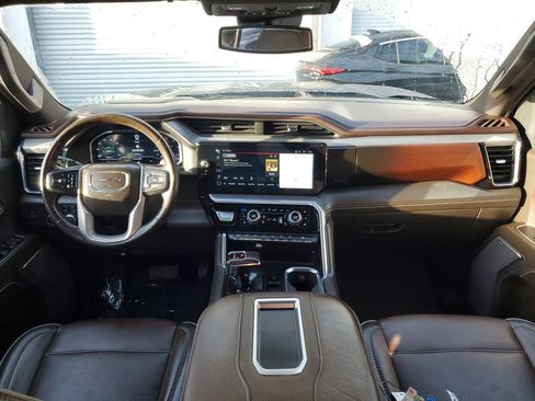 Used 2022 GMC Sierra 1500 Denali AWD/4WD image 12
