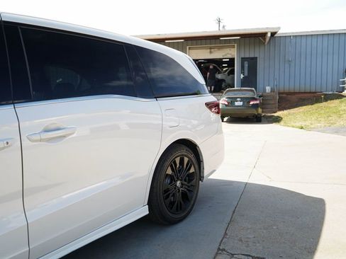 Used 2025 Honda Odyssey Sport-L image 22