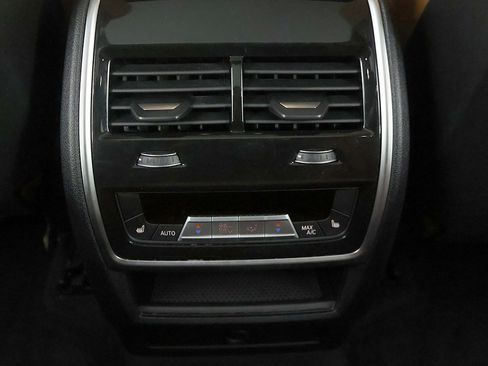 Used 2022 BMW X5 xDrive40i image 38