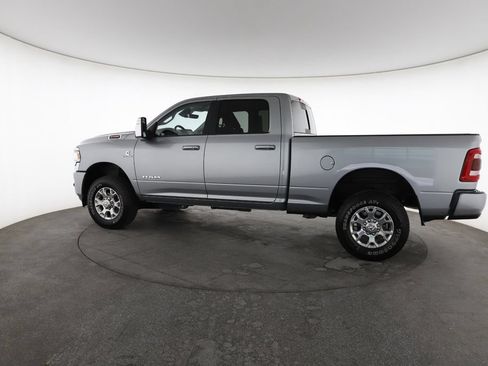 Used 2024 RAM 2500 Laramie w/ Safety Group AWD/4WD image 8