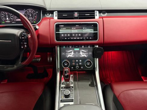 Used 2021 Land Rover Range Rover Sport SVR image 35