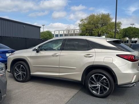 Used 2019 Lexus RX 350 FWD w/ Luxury Package image 9