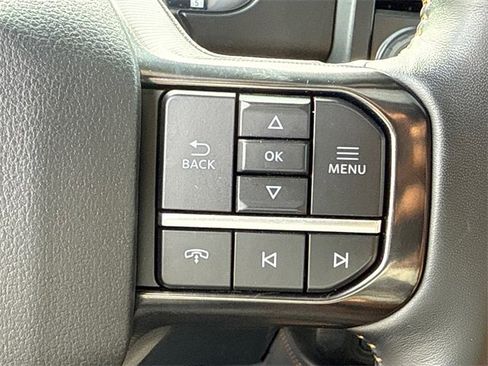 Used 2024 Ford F350 Platinum w/ FX4 Off-Road Package image 31