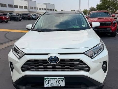 Used 2021 Toyota RAV4 Limited AWD/4WD image 2