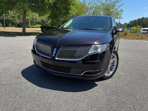 Used 2014 Lincoln MKT AWD w/ Equipment Group 201A image 28