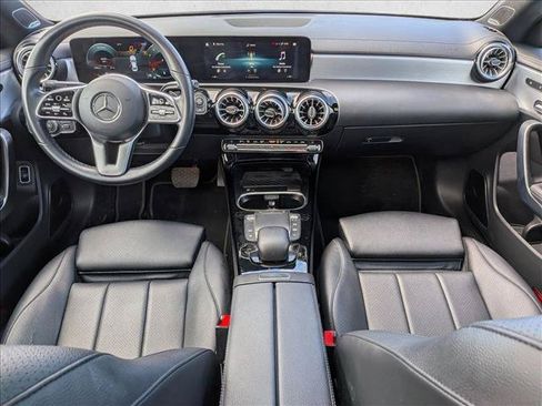 Certified 2022 Mercedes-Benz CLA 250 image 17