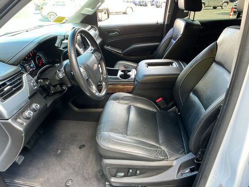 Used 2019 Chevrolet Tahoe LT image 8