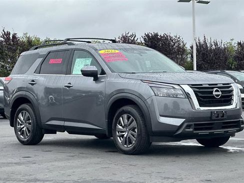 New 2025 Nissan Pathfinder SV w/ Cargo Package image 2