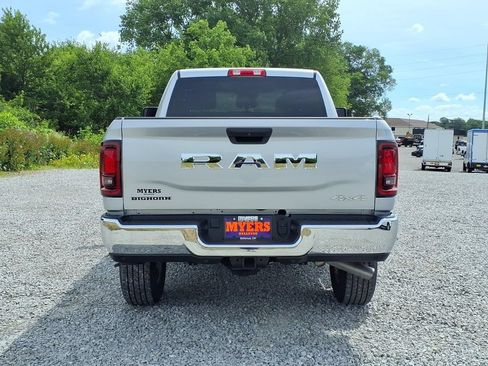 Used 2026 RAM 2500 Big Horn AWD/4WD image 8