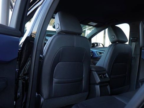 New 2025 Chevrolet Equinox EV LT FWD image 28