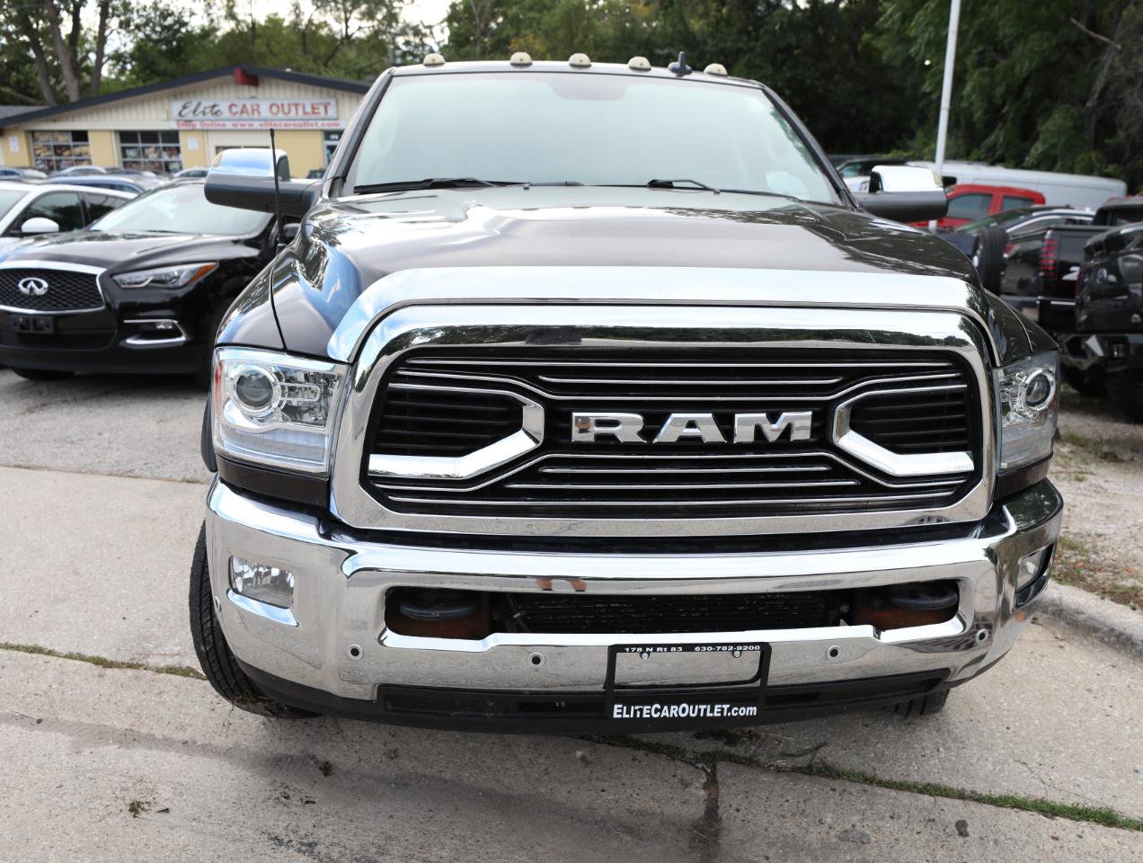 Used 2016 RAM 3500 Laramie w/ Cold Weather Group AWD/4WD image 3