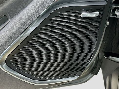 New 2026 GMC Acadia Elevation image 19