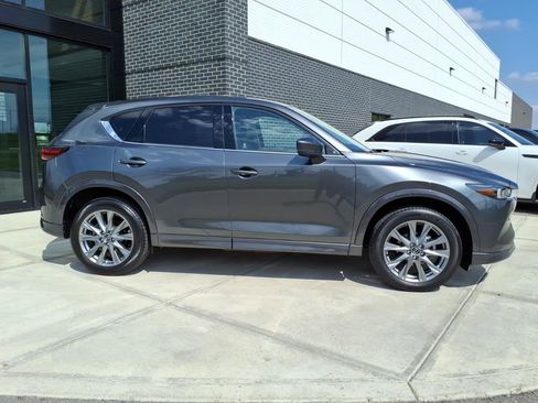 Certified 2025 MAZDA CX-5 AWD 2.5 S w/ Premium Plus Pkg image 8