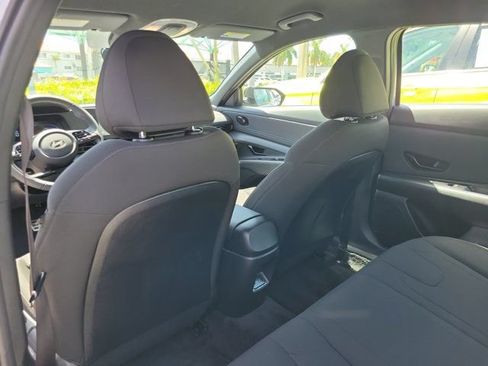 Certified 2025 Hyundai Elantra Sport FWD image 7