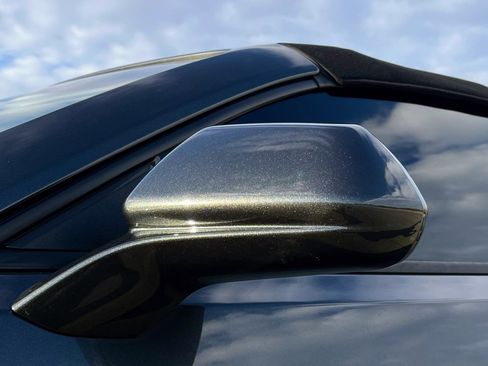 Used 2018 Chevrolet Camaro SS image 44