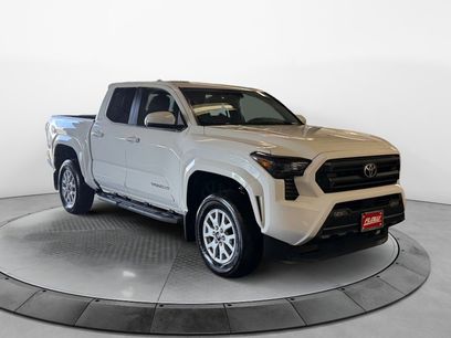 Used 2025 Toyota Tacoma SR5