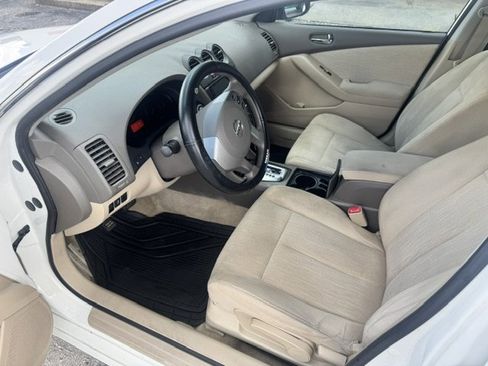 Used 2012 Nissan Altima 2.5 S FWD image 9