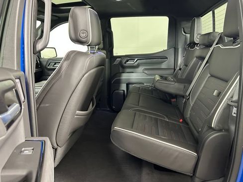 Used 2023 GMC Sierra 1500 AT4X AWD/4WD image 26