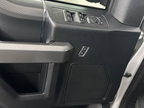 Used 2018 Ford F150 XLT w/ Equipment Group 302A Luxury image 9