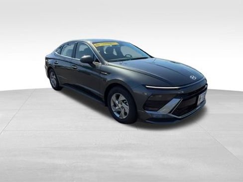 Used 2026 Hyundai Sonata SE FWD image 10