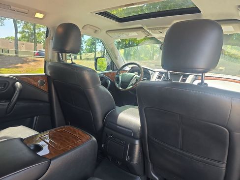 Used 2019 INFINITI QX80 Luxe AWD/4WD image 20