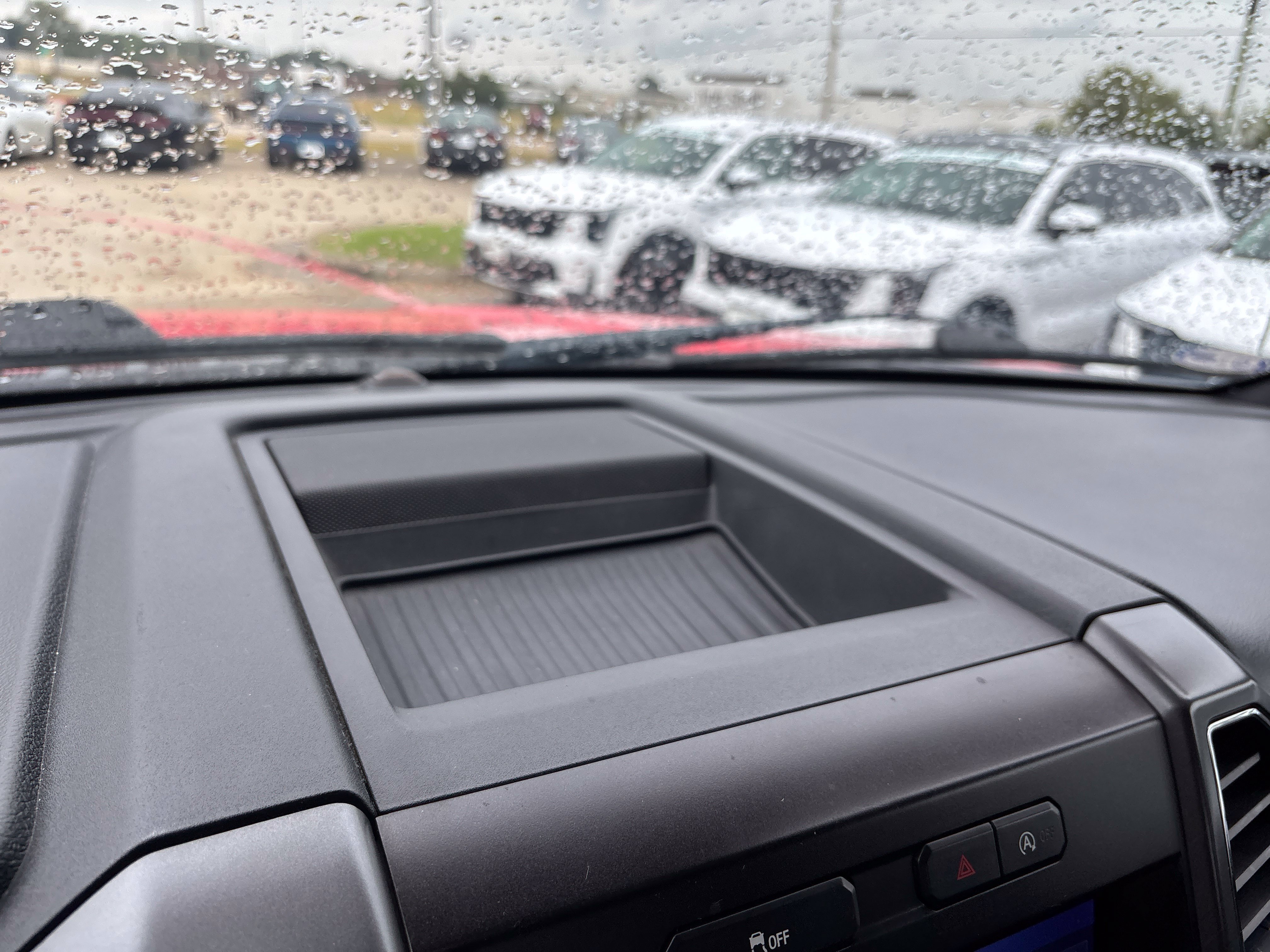 Used 2020 Ford F150 XLT w/ Equipment Group 302A Luxury AWD/4WD image 29