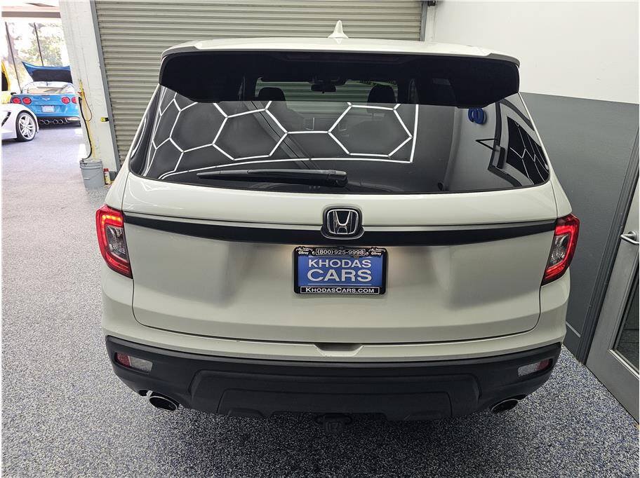 Used 2019 Honda Passport Sport image 4
