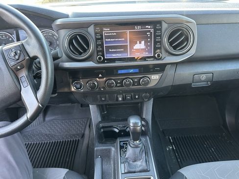 Used 2023 Toyota Tacoma TRD Off-Road image 11