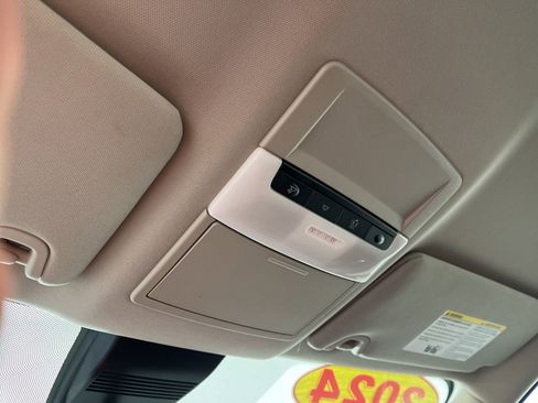 Used 2024 Nissan Altima 2.5 SV image 23