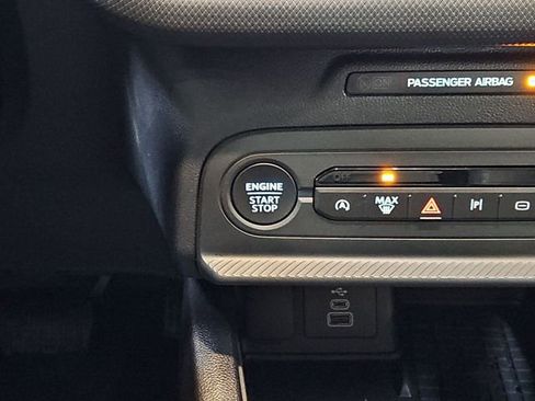 Used 2025 Ford Bronco Sport Badlands image 16