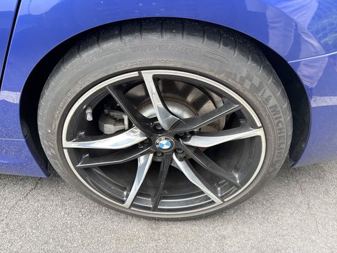 Used 2021 BMW 330i Sedan w/ M Sport Package RWD image 10