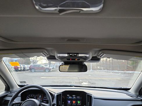 Used 2024 Subaru Crosstrek 2.0i Premium image 26