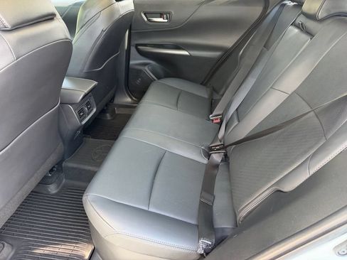 Used 2023 Toyota Venza Limited AWD/4WD image 14