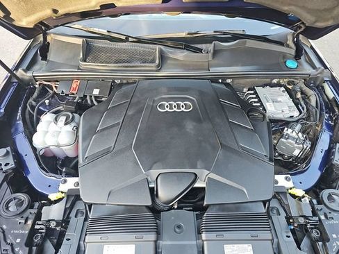 Used 2022 Audi Q7 3.0T Premium Plus w/ Premium Plus Package AWD/4WD image 23
