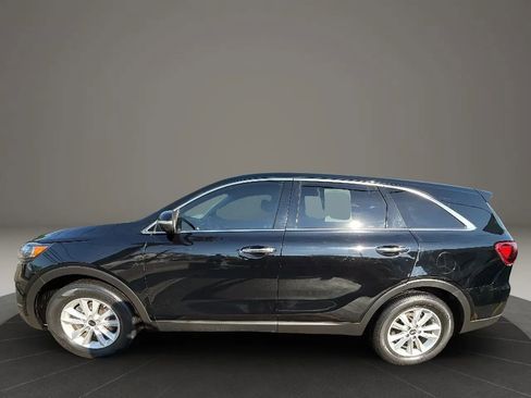Used 2019 Kia Sorento L FWD image 8