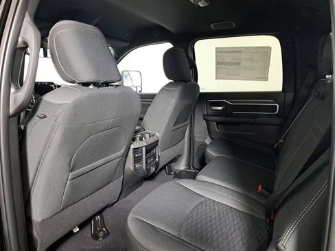 New 2026 RAM 2500 Big Horn AWD/4WD image 22