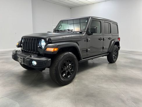Used 2022 Jeep Wrangler Unlimited Sport image 4