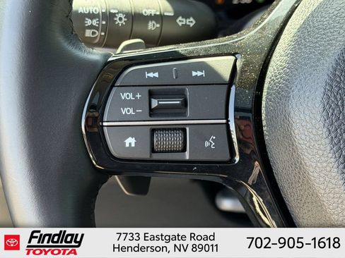 Used 2025 Honda Pilot Touring image 25